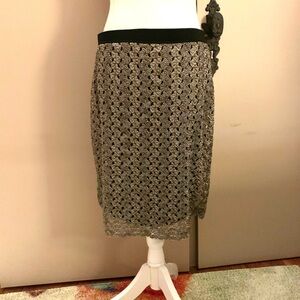 Sunny Leigh Black and Gold Textured Lined Pencil Skirt
